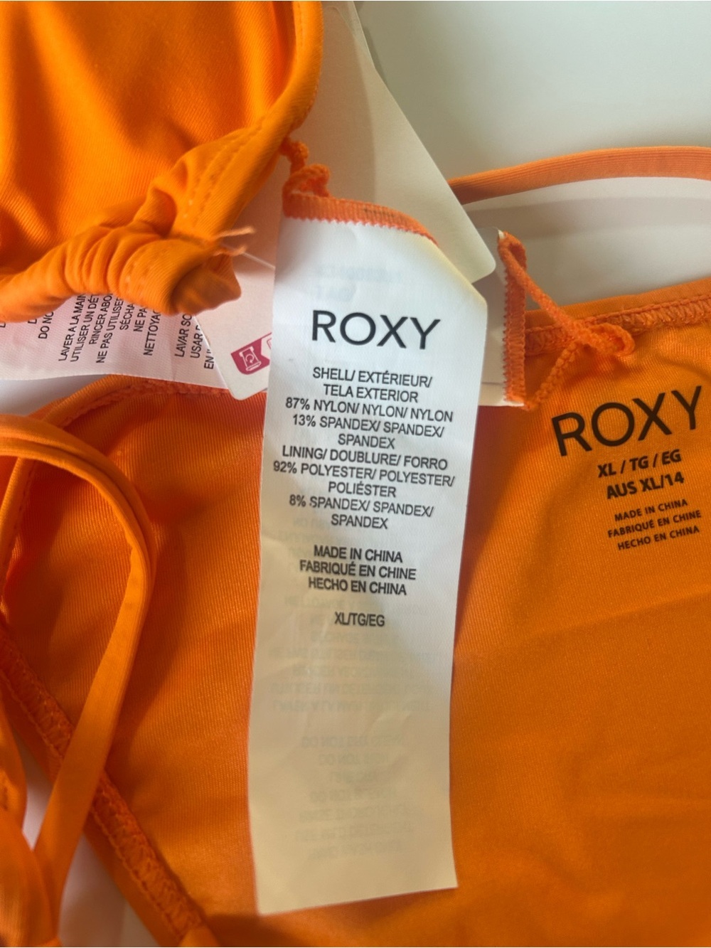 NEW Roxy Women’s Orange Triangle String Bikini - Picture 7 of 7